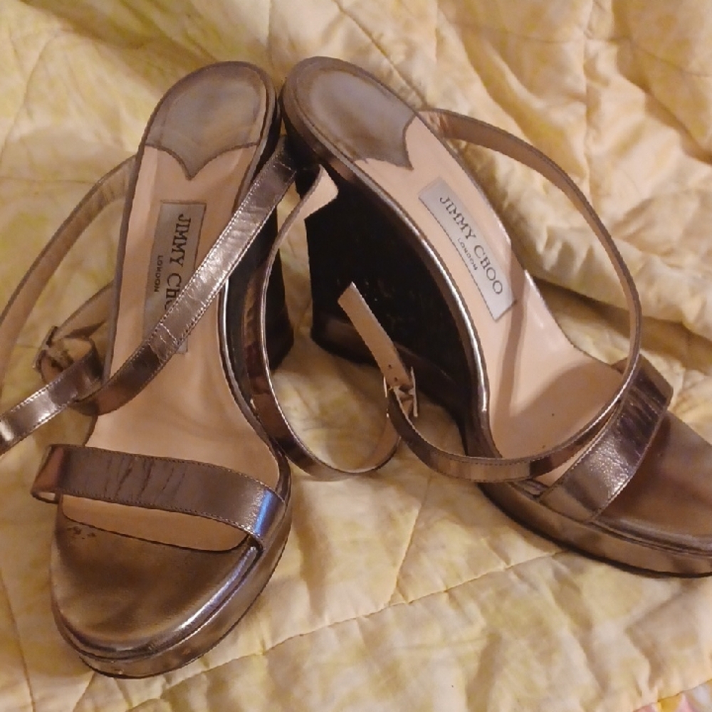 Jimmy Choo Shimmering Bronze Heels Napa Wedge Metallic. Sz 39 8.5 Retail $850